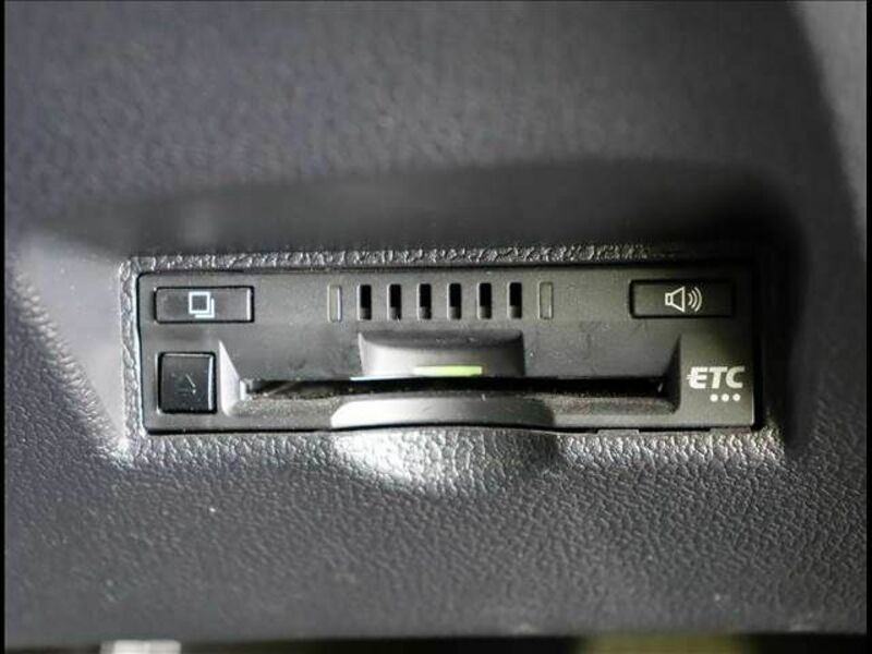 PRIUS-6