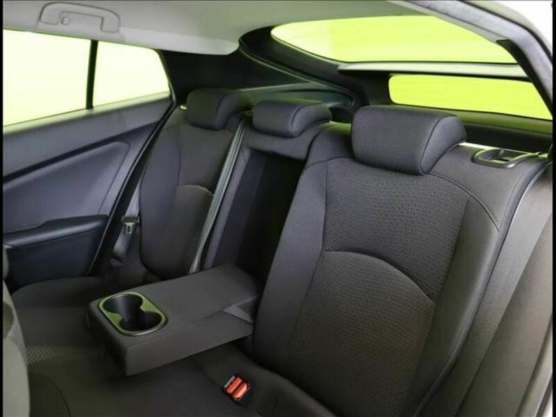 PRIUS-25