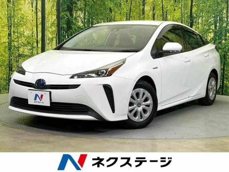 TOYOTA　PRIUS