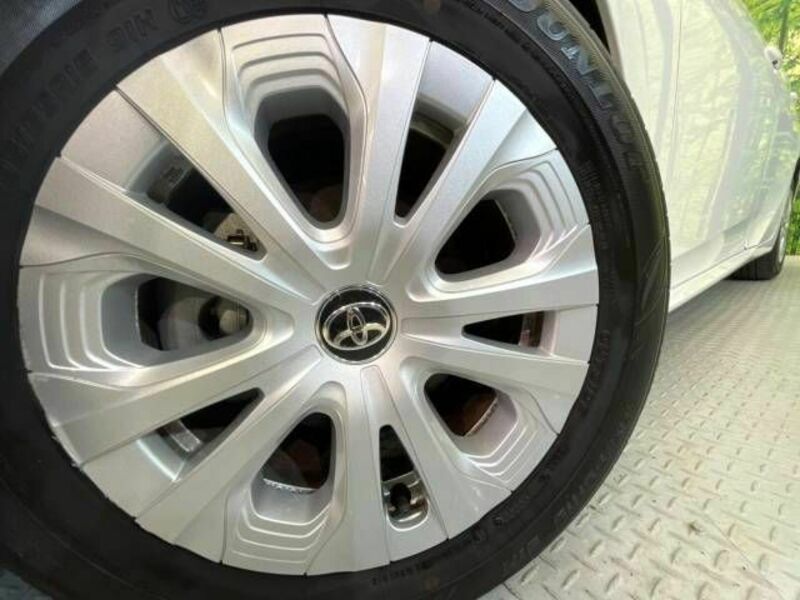 PRIUS-12