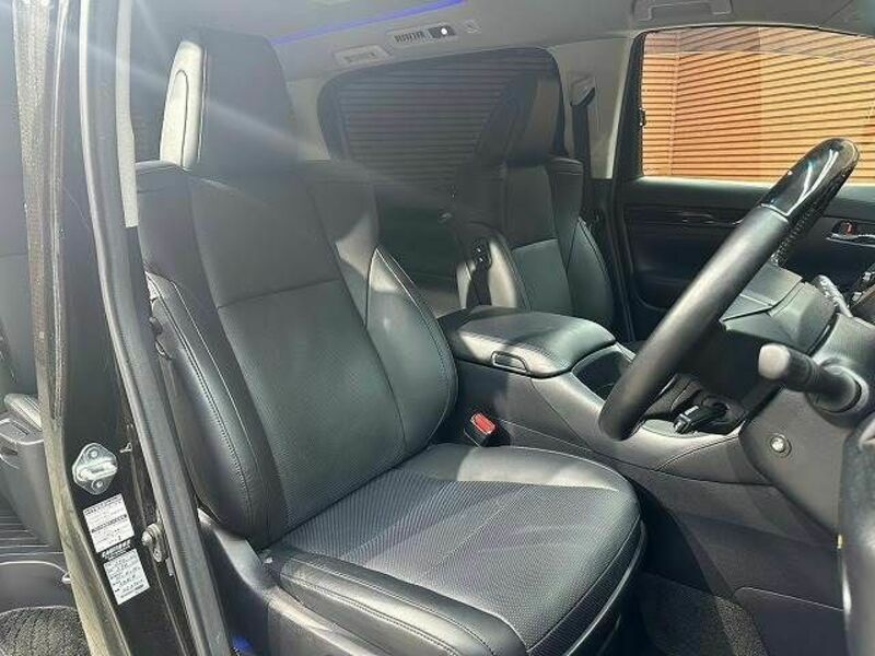 VELLFIRE-4