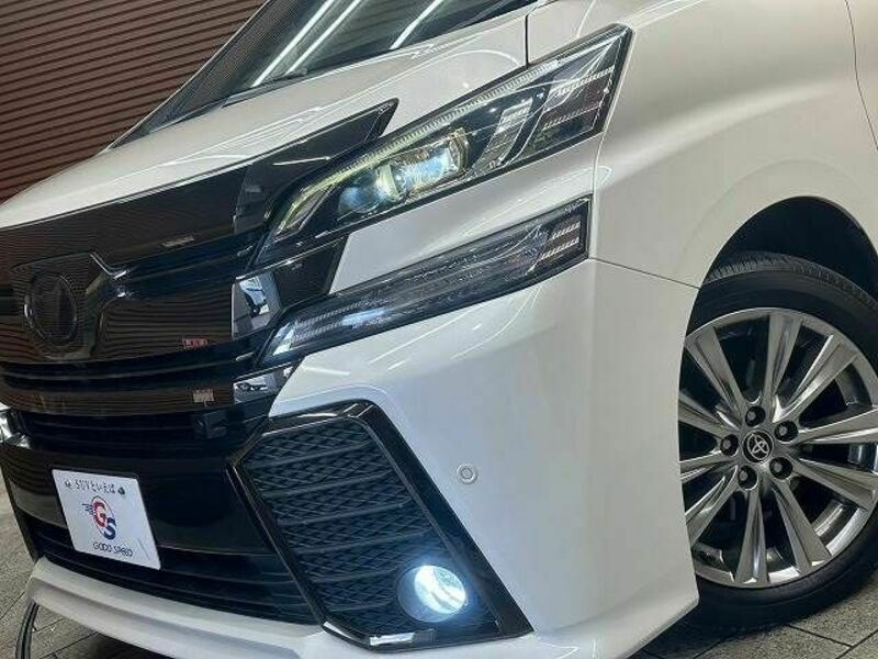 VELLFIRE-9