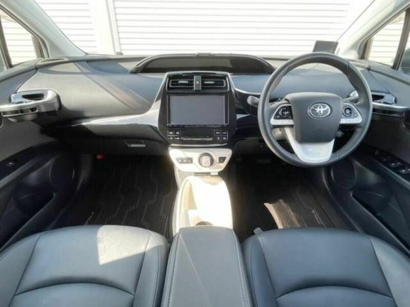PRIUS-1