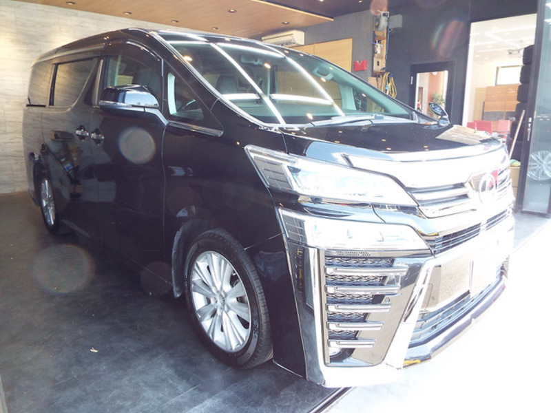 VELLFIRE-5