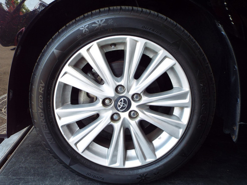 VELLFIRE-9