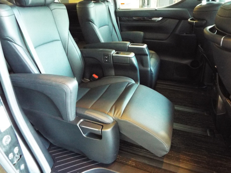 VELLFIRE-16