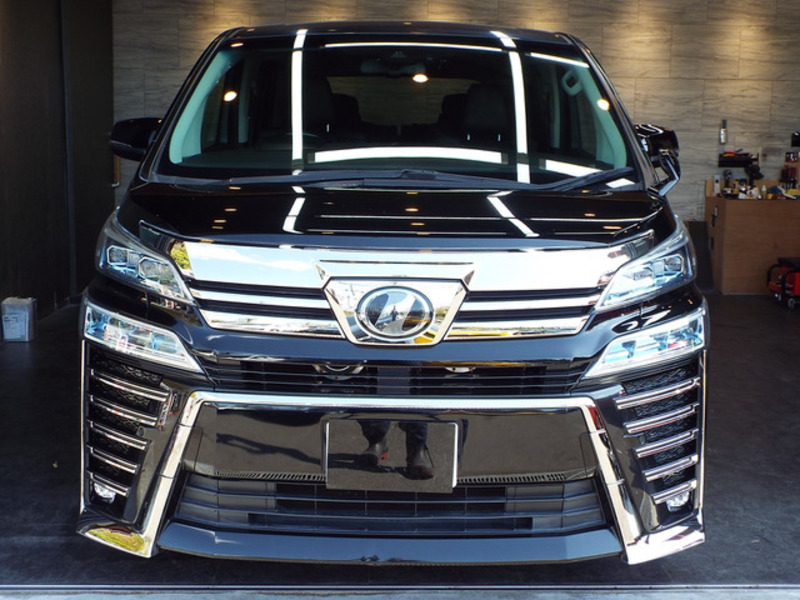 VELLFIRE-6