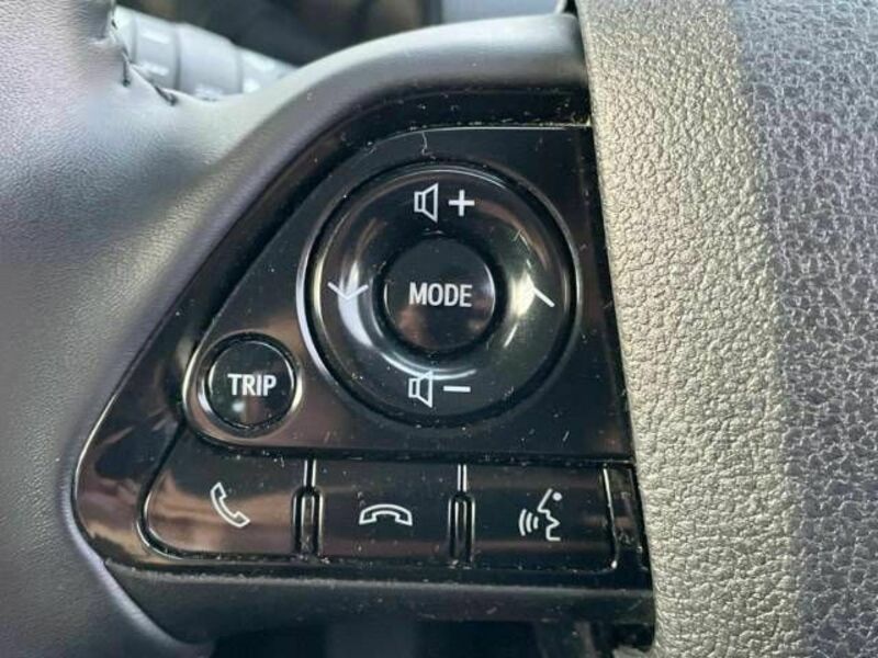 PRIUS-9