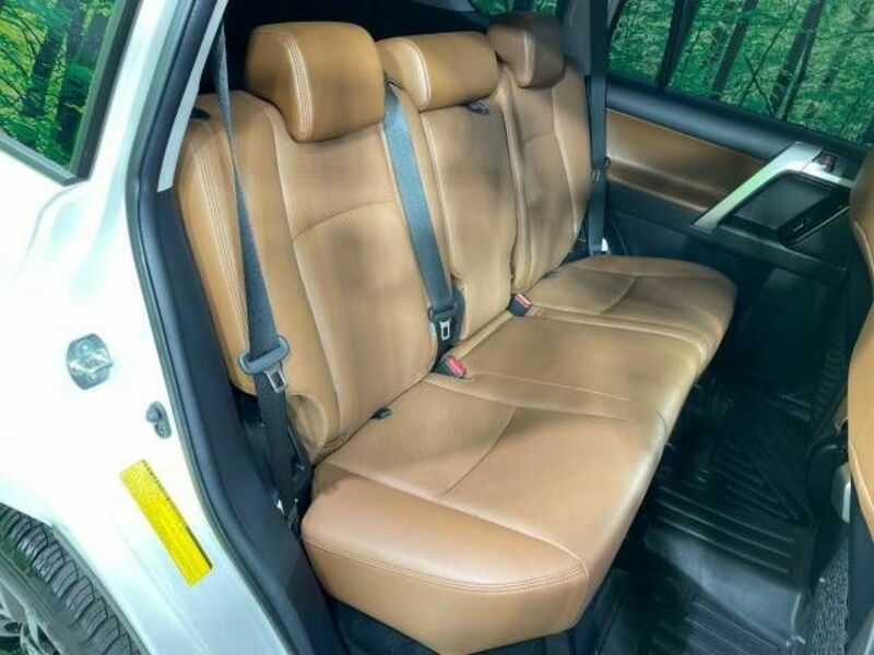 LAND CRUISER PRADO-11