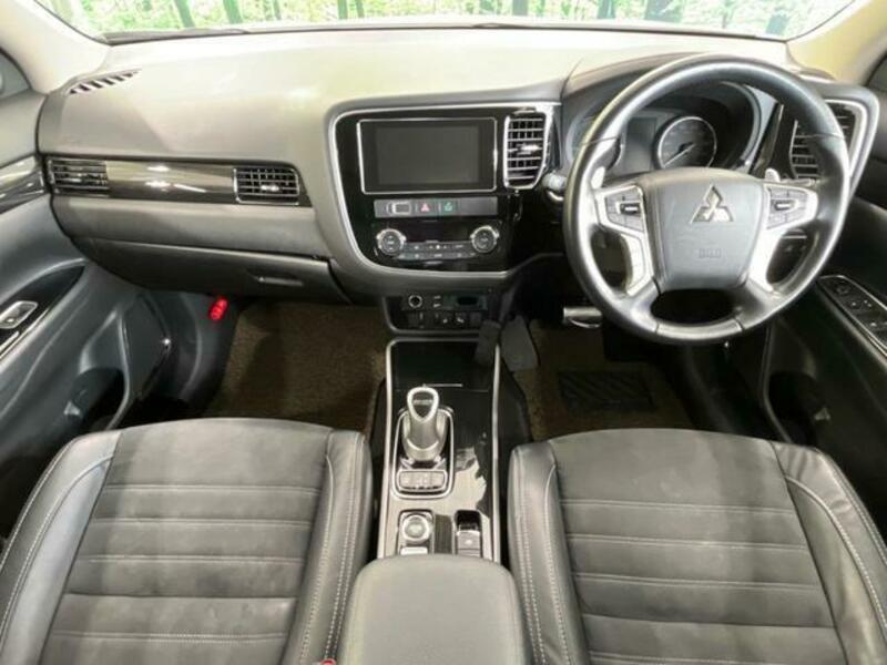 OUTLANDER PHEV