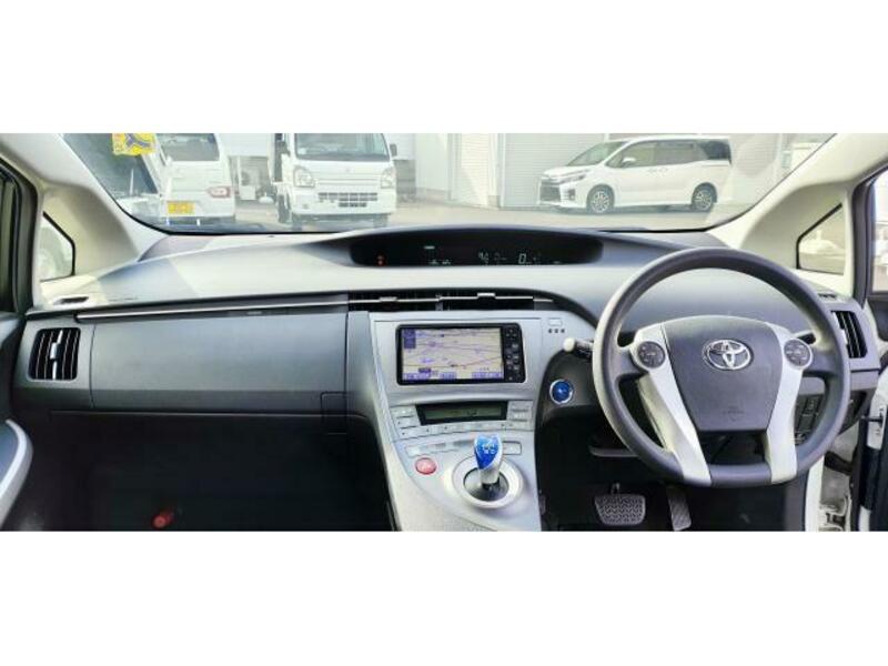 PRIUS-5