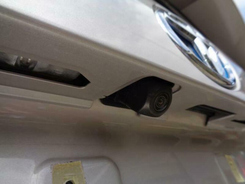 PRIUS-18