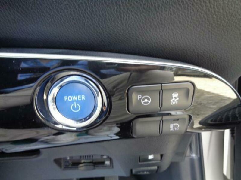 PRIUS-14