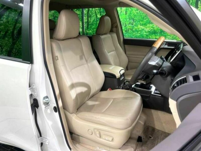 LAND CRUISER PRADO-8
