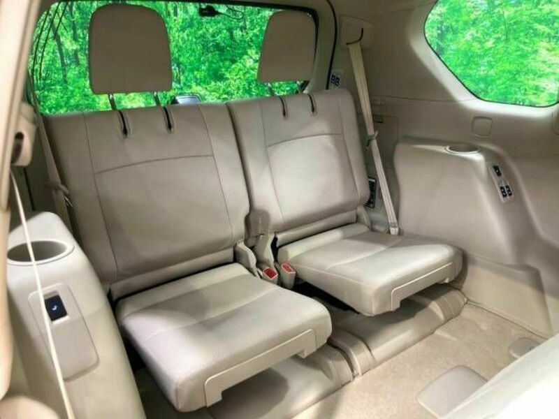 LAND CRUISER PRADO-10