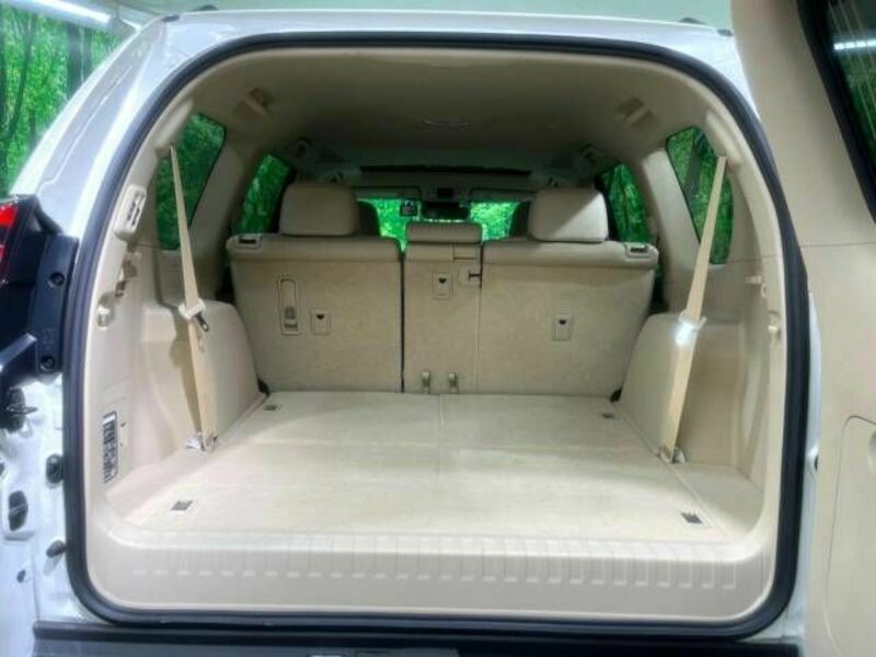 LAND CRUISER PRADO-11