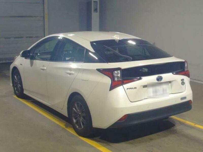 PRIUS-5