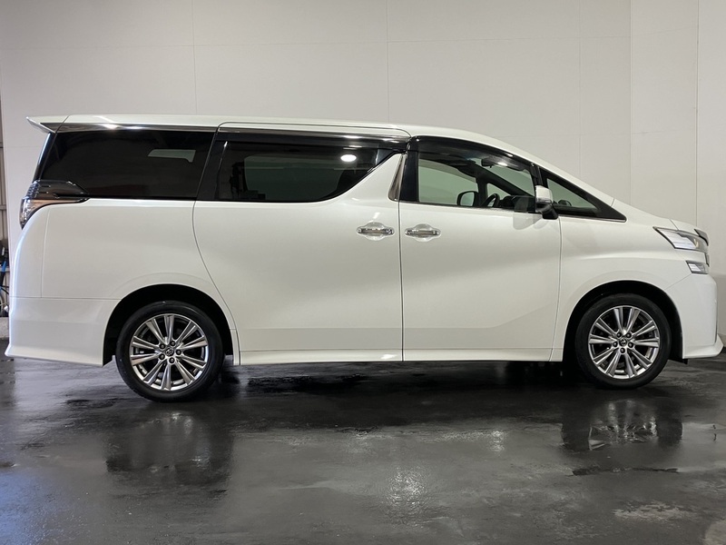 VELLFIRE-3