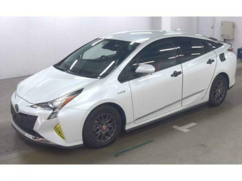 PRIUS-9