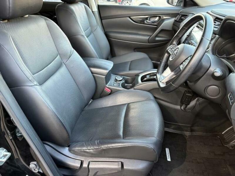 X-TRAIL-10
