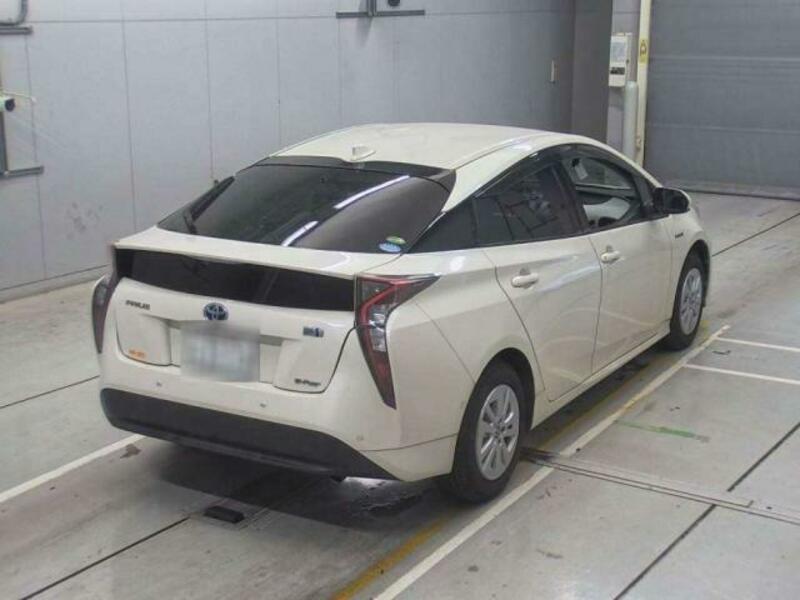 PRIUS-1