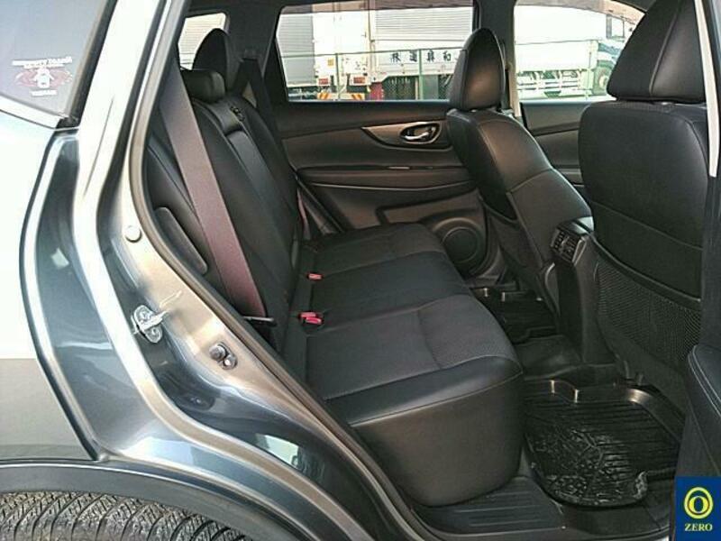 X-TRAIL-7