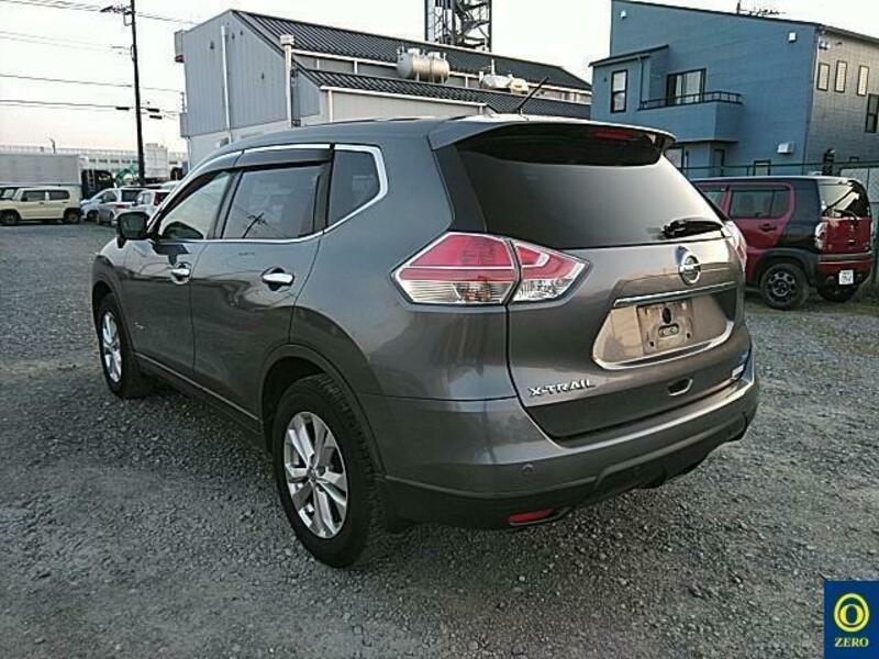 X-TRAIL-3