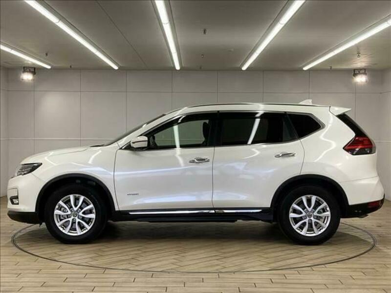 X-TRAIL-15