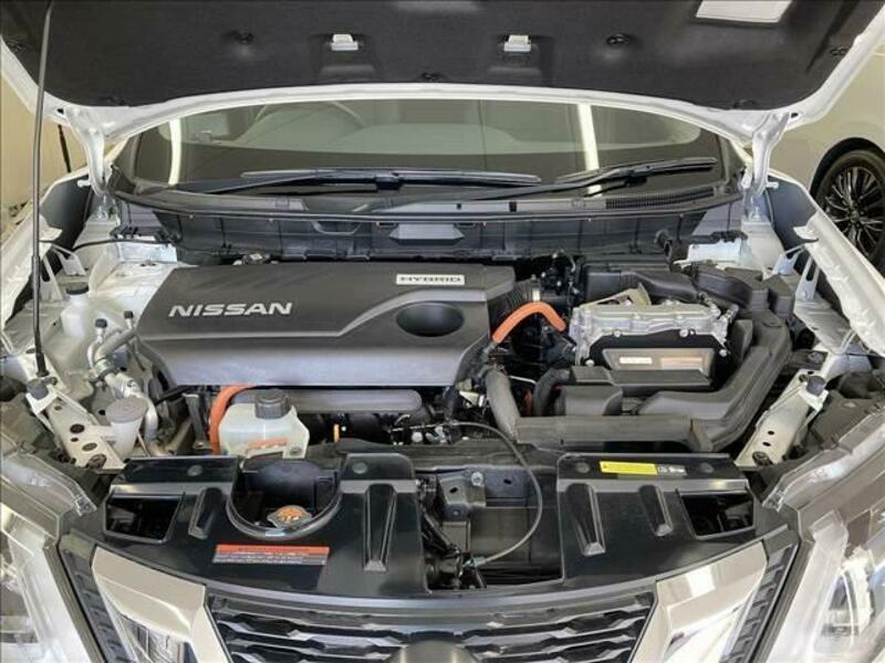 X-TRAIL-17