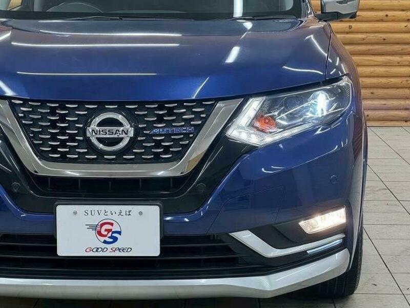 X-TRAIL-9