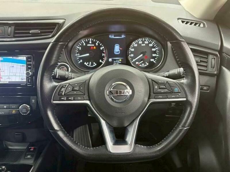 X-TRAIL-12