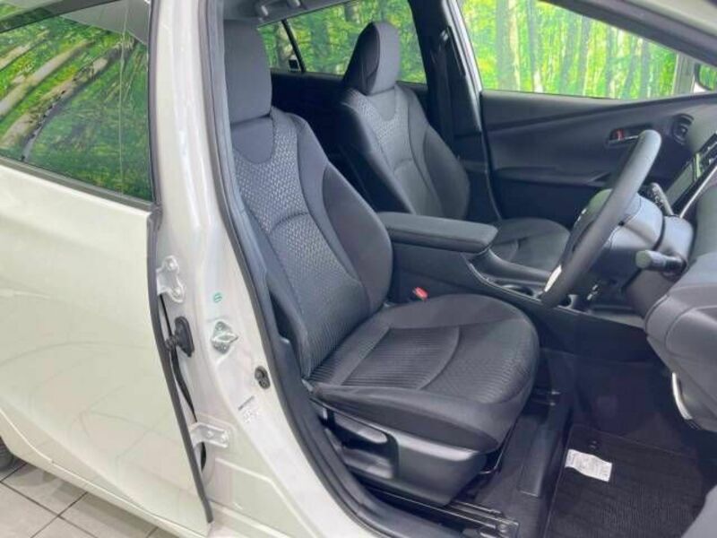 PRIUS-7