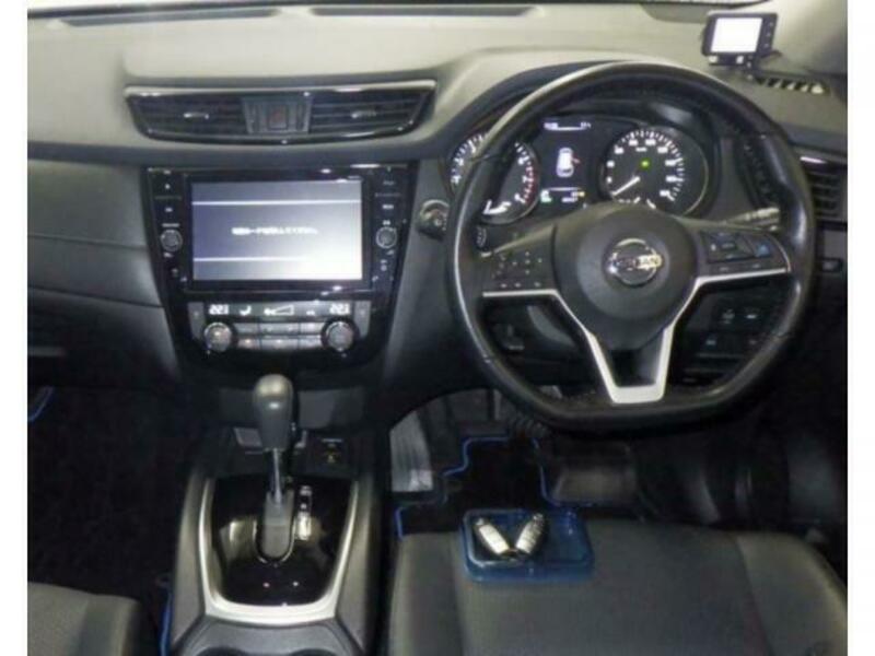 X-TRAIL-2