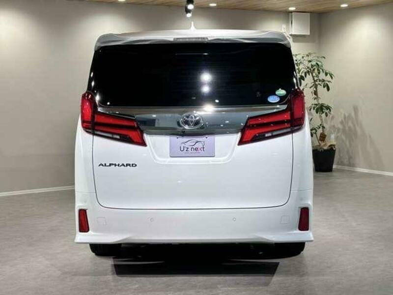 ALPHARD-1