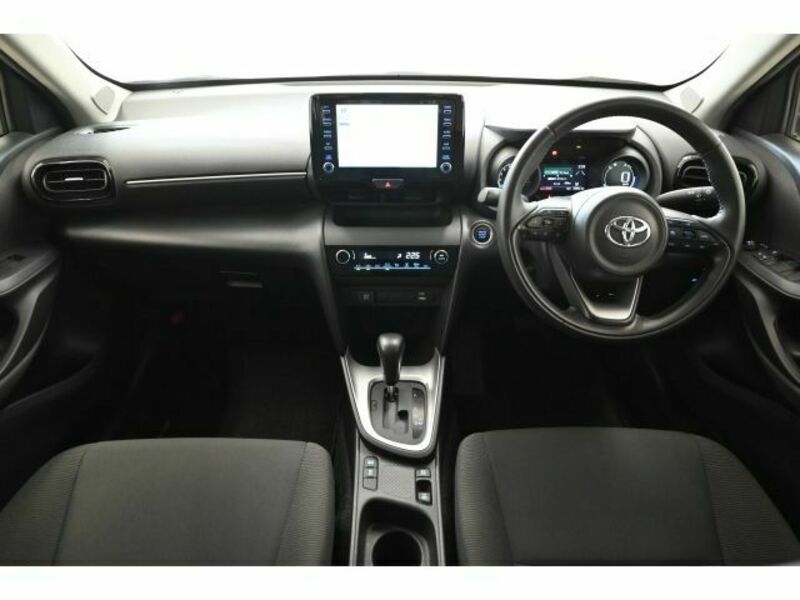 YARIS CROSS