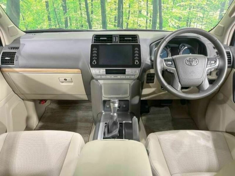 LAND CRUISER PRADO-1