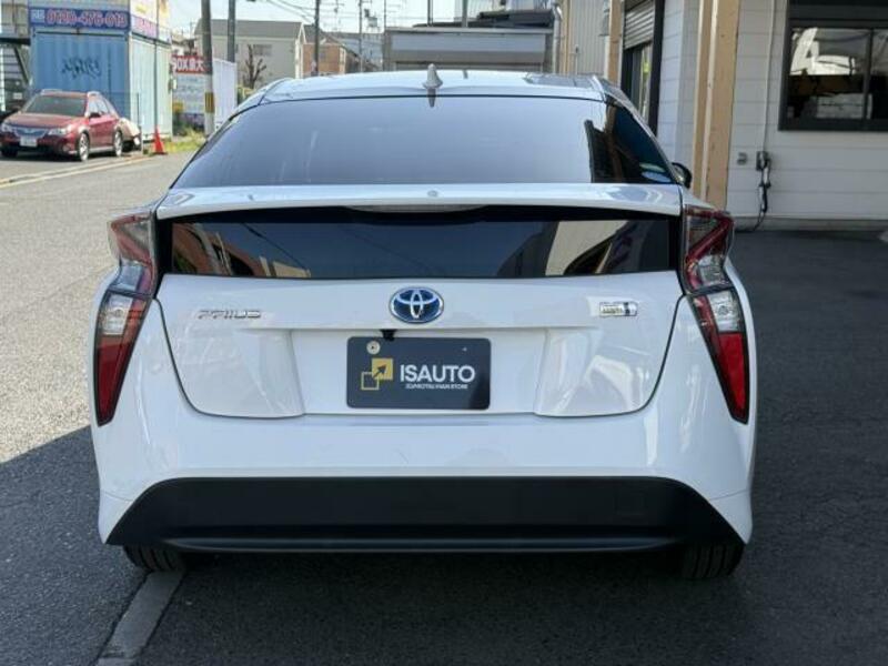 PRIUS-5