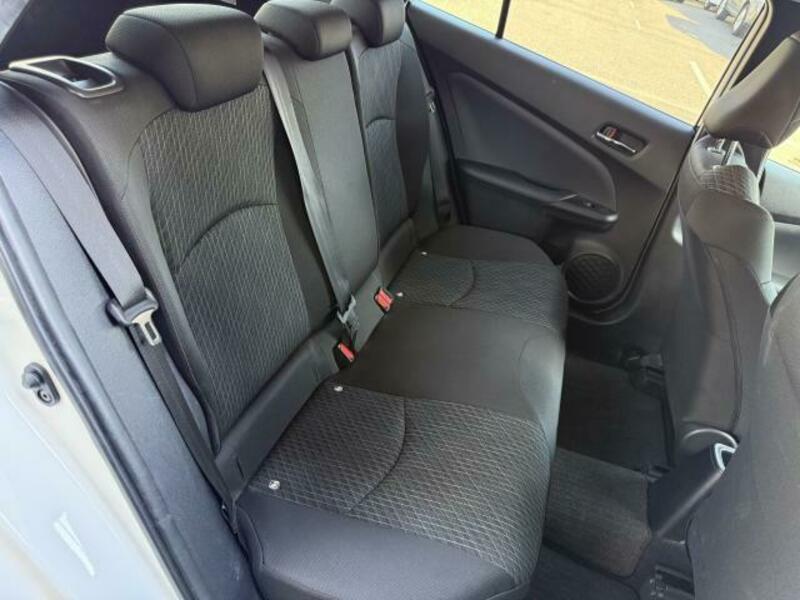 PRIUS-7