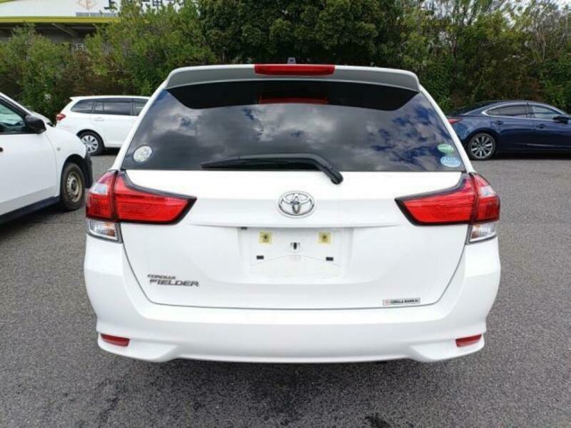 COROLLA FIELDER-4