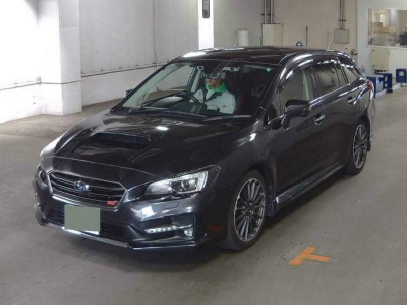 SUBARU　LEVORG