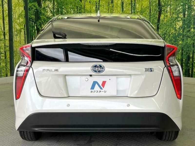 PRIUS-15