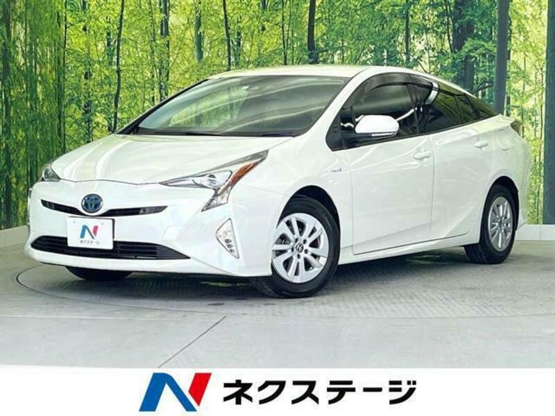 TOYOTA　PRIUS