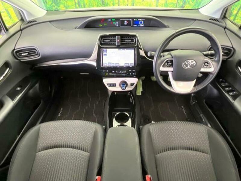 PRIUS-1
