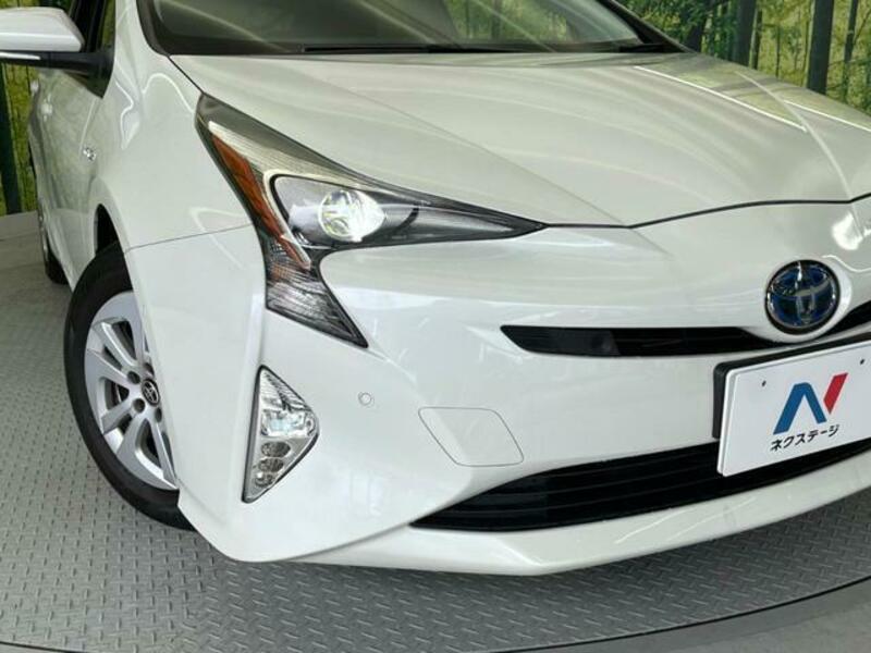 PRIUS-12