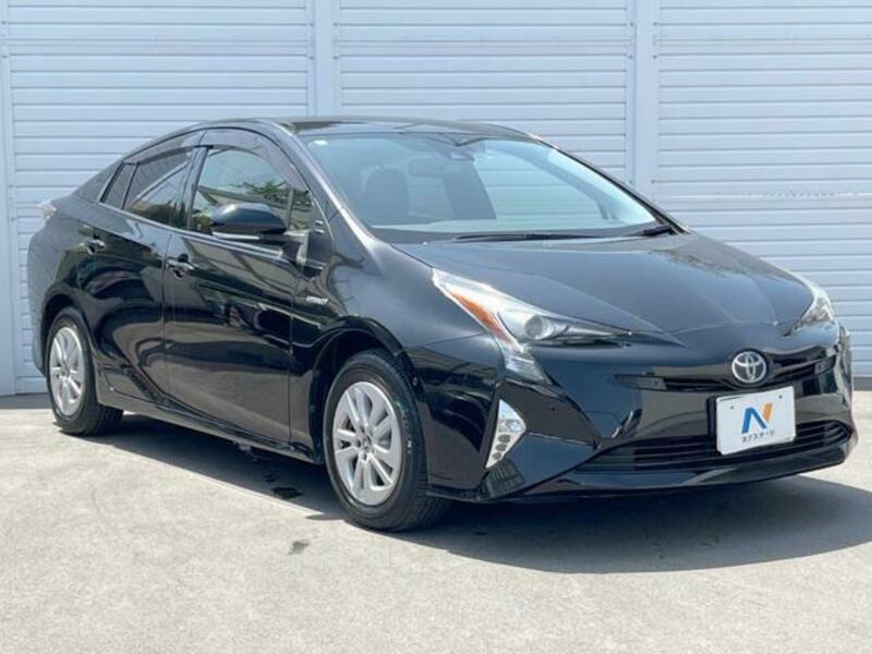 PRIUS-16