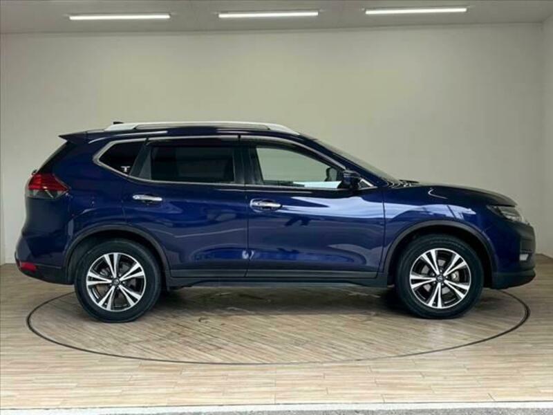 X-TRAIL-15