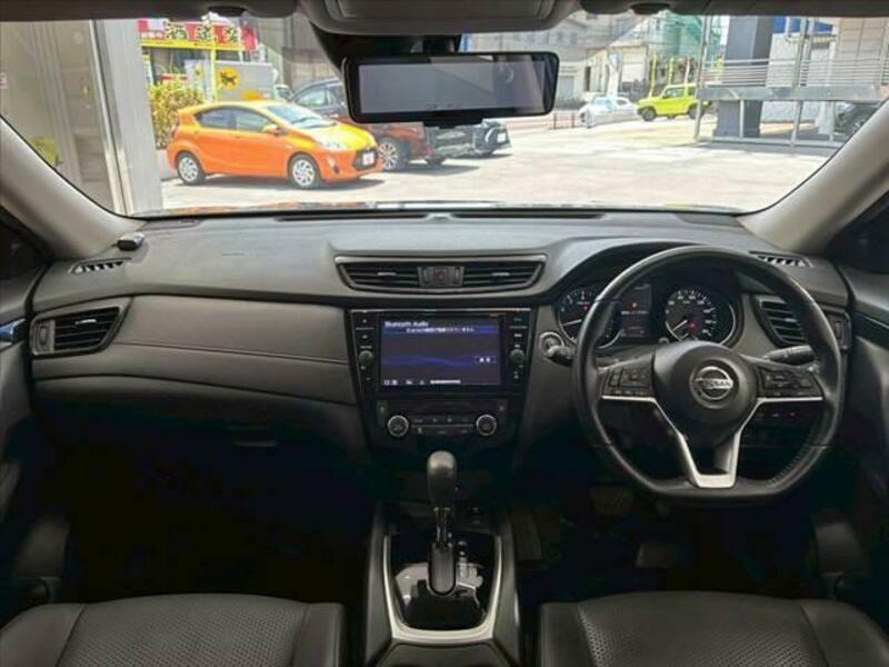X-TRAIL-2