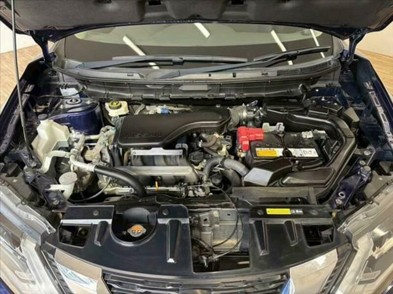 X-TRAIL-17