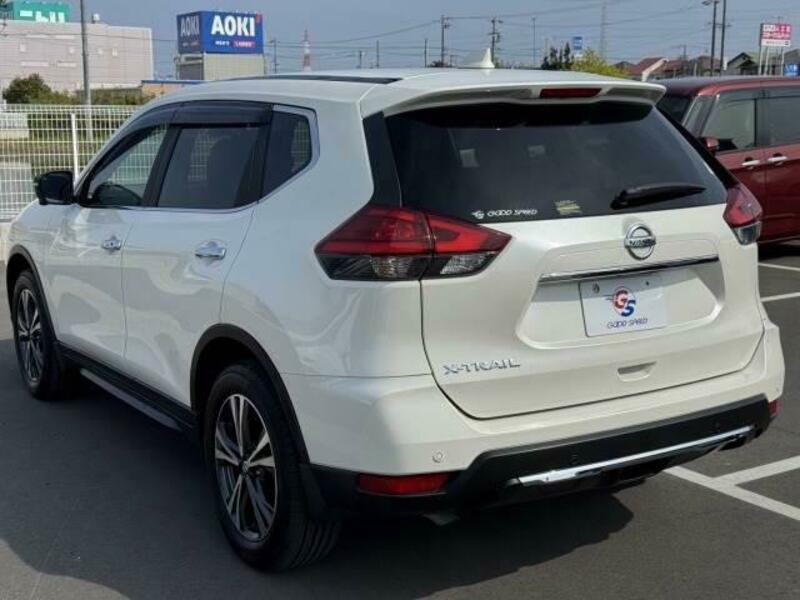 X-TRAIL-16