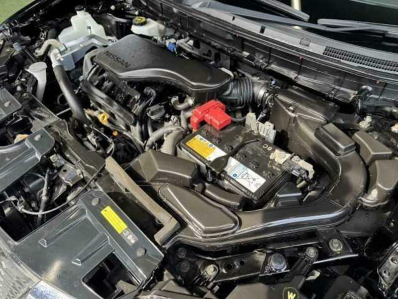 X-TRAIL-17